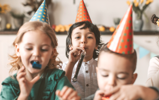 easy birthday keepsakes for kids | kids at a birthday party